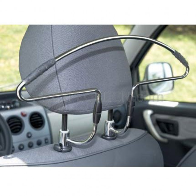 Clothing hanger in cars