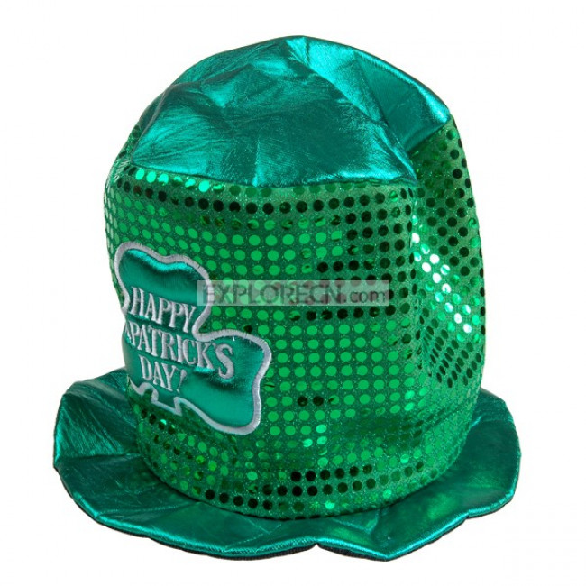 Hat with green clover